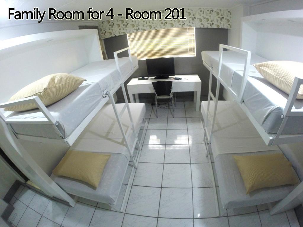 Urban Inn Iloilo Habitación foto