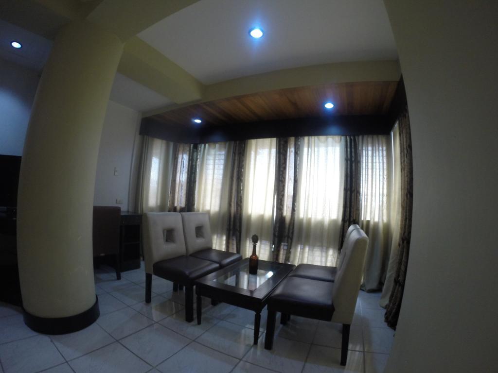 Urban Inn Iloilo Exterior foto